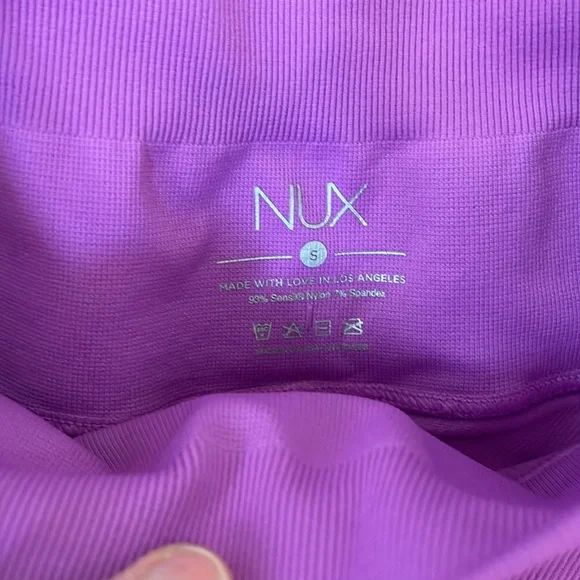 Peloton seamless Shapeshifter 7/8 leggings size small - Picture 2 of 3